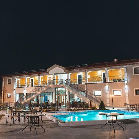 Hotel Royal Garden Nikšić Екстериор снимка