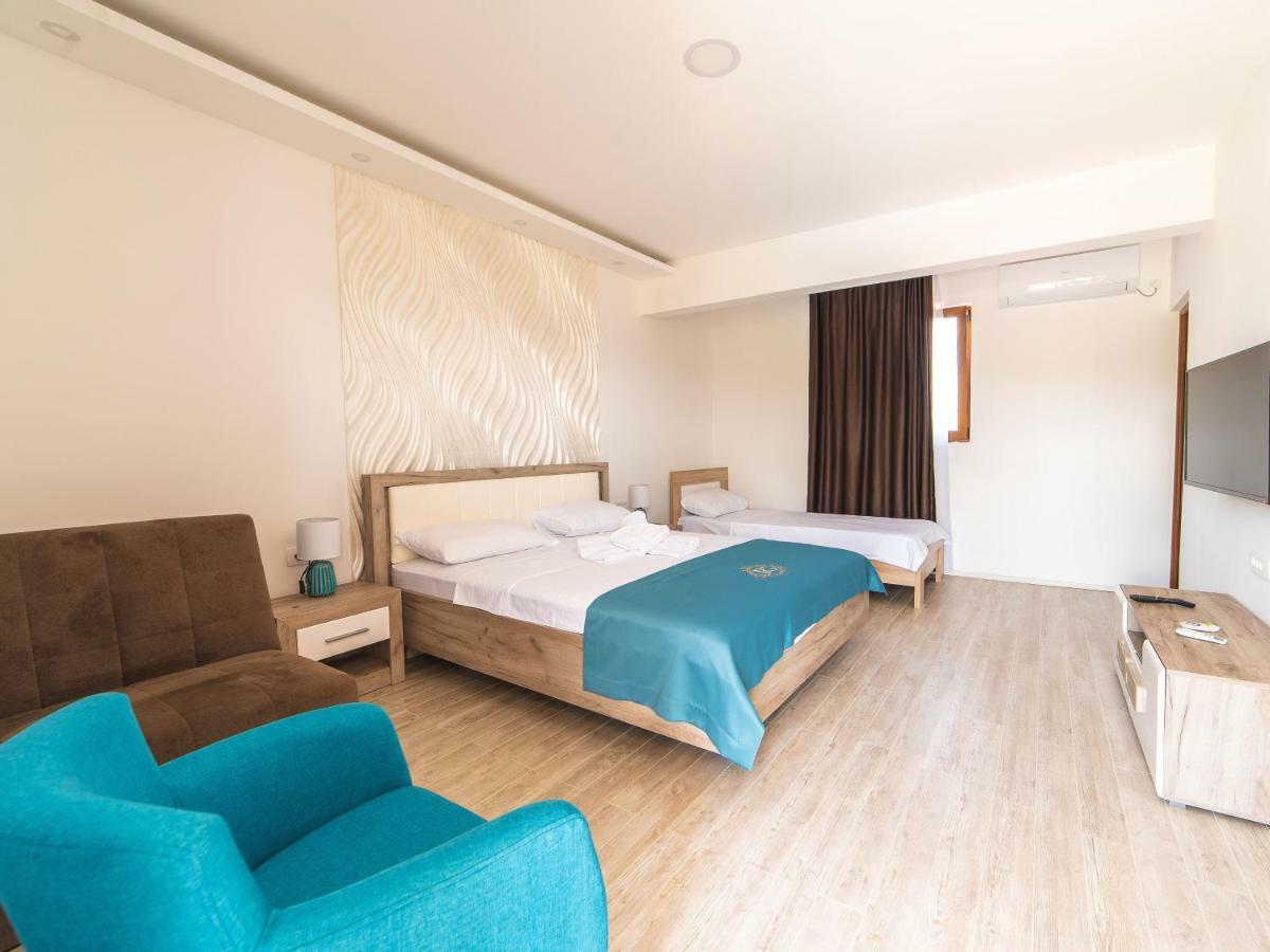 Hotel Royal Garden Nikšić Екстериор снимка