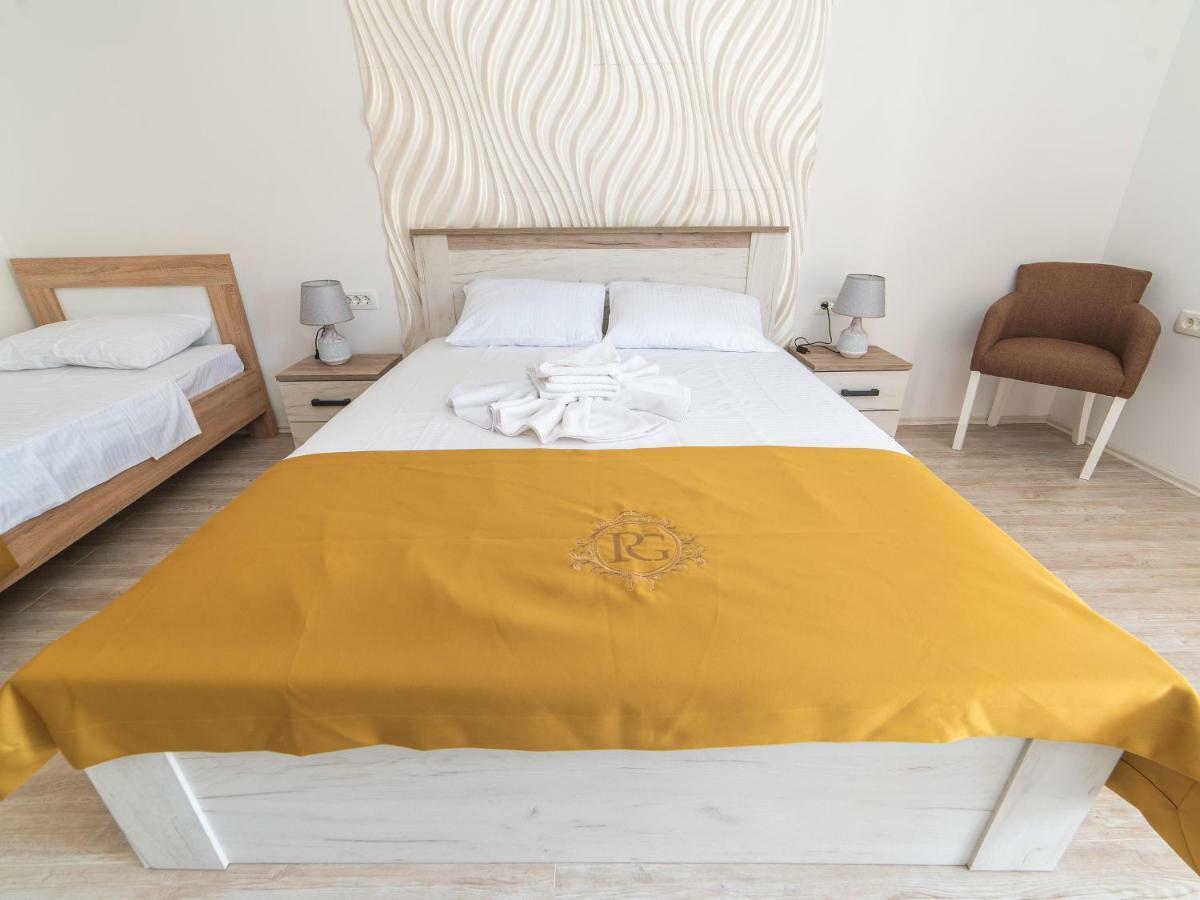 Hotel Royal Garden Nikšić Екстериор снимка
